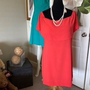 Let’s do coral for the holidays 😍